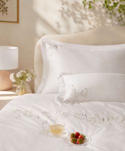 Iris-Bed-linen-2 Catherine Denoual Maison - Luxury hand embroidered linens and home decor