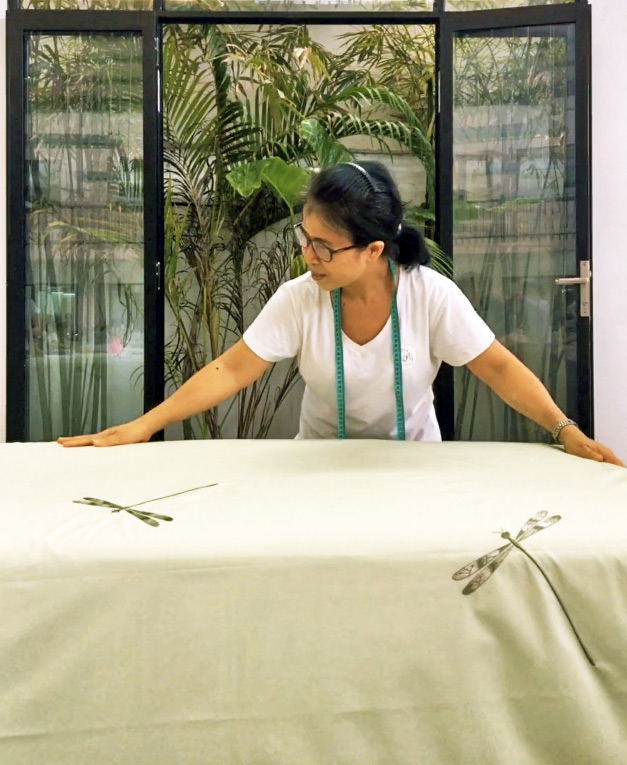 Inside The Workshop: 6 Steps to Make a full Bed Linen Set