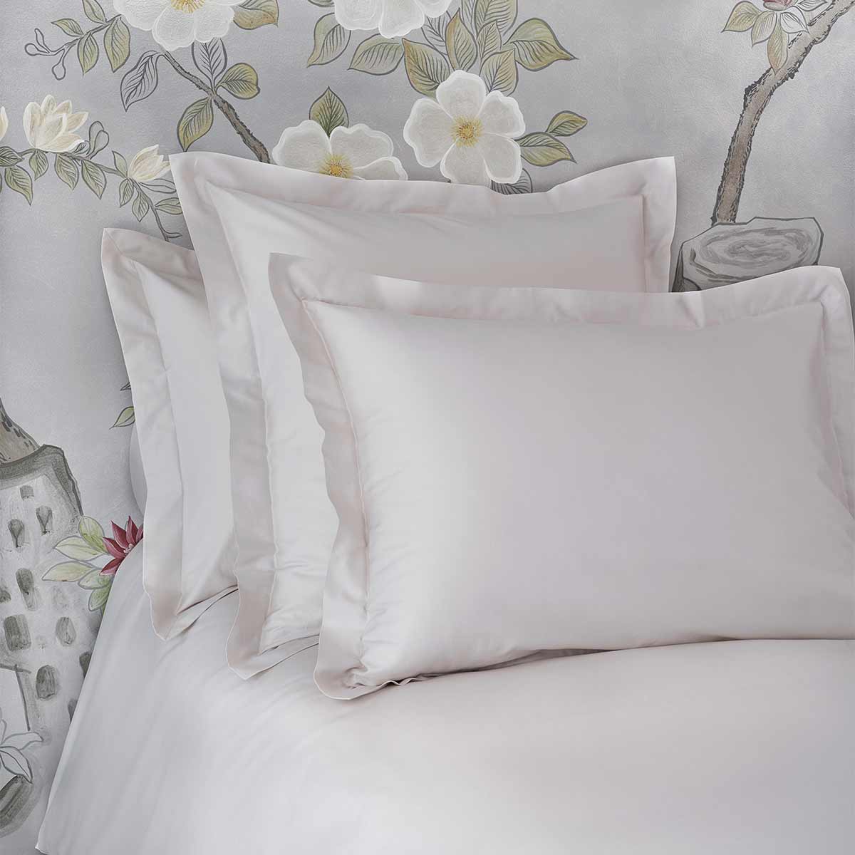 Bella Pair of Pillow Shams | Catherine Denoual Maison