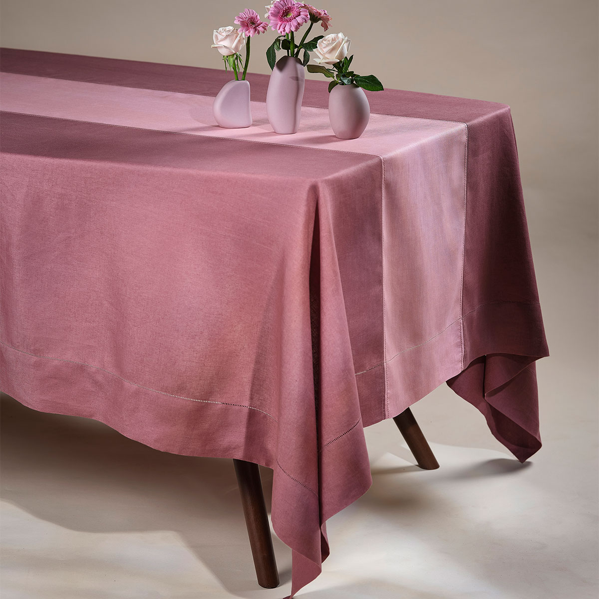Feliz Tablecloth